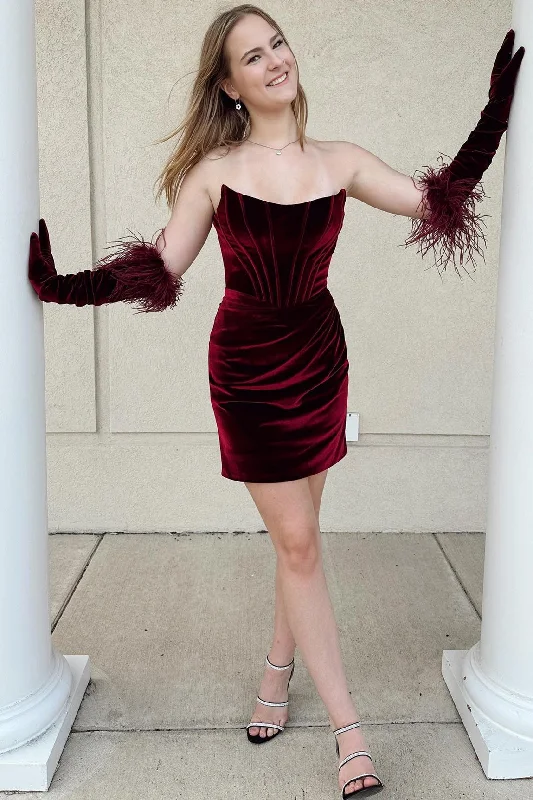 Wine Red Velvet Strapless Bodycon Short Homecoming Dress